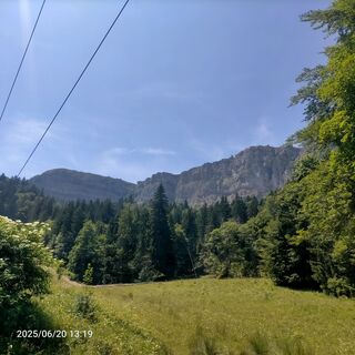 Zdjęcie z Adrien Garniron wzdłuż trasy