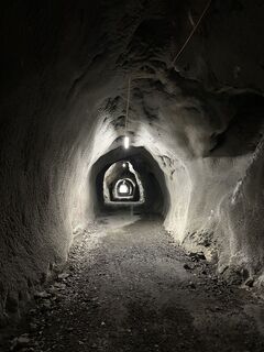 Fotografija s spletne strani Cyrill Bischof na poti