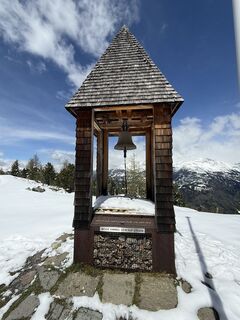 Fotografija s spletne strani Robert Mende na poti