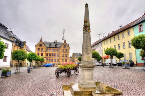 Postsäule in Auma