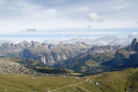 Passo Sella - Val Gardena ©Archivio APT Val di Fassa