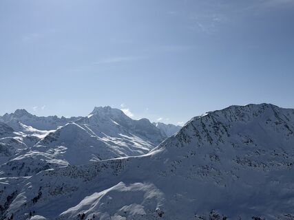 Fotografie z Simon Tiburg na trase