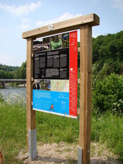 Infotafel am Wasserweg
