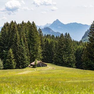 Blick auf die Berge von der Terrasse der Gundhütte