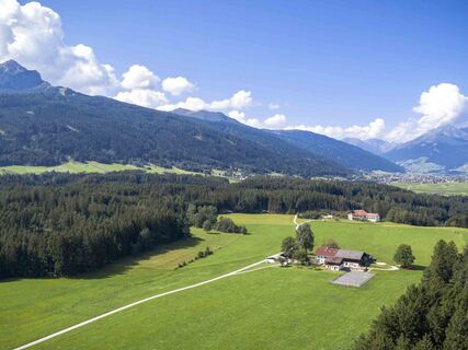 Blick-auf-Eichhof-Umgebung-Sommer.jpg