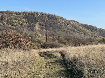 Zdjęcie z Nóra Adamkovich wzdłuż trasy
