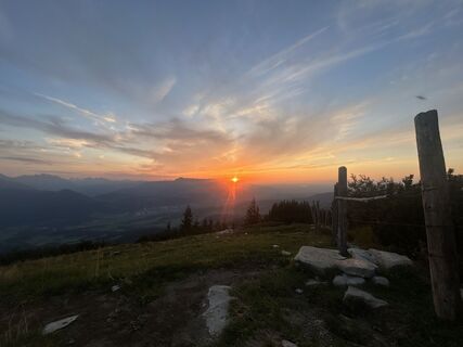 Fotografija s spletne strani Lizz Zzy na poti