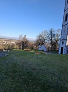 Fotografija s spletne strani Ivankovitsmonika01 na poti