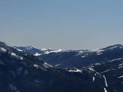 Fotografija s spletne strani Máté Abavári-Tóth na poti