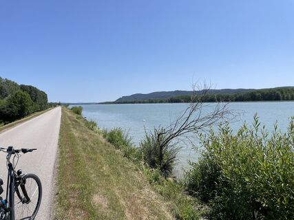 Zdjęcie z Erich Graf wzdłuż trasy