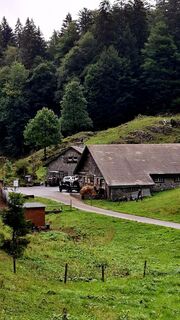 Foto de Elisabeth Vonarburg a lo largo del recorrido