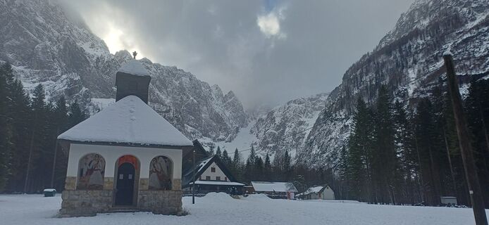 Zdjęcie z Janez Perko wzdłuż trasy