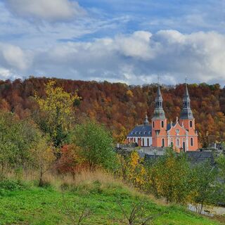 Herbstliches Prüm Blick auf Basilika