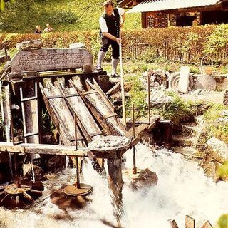 Durch die Almbachklamm nach Ettenberg