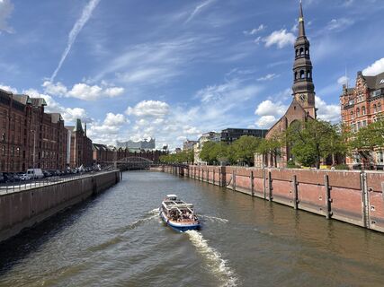 Fotografija s spletne strani Frank Büttner na poti
