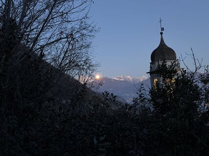 Fotografija s spletne strani Jelena Kuehn na poti