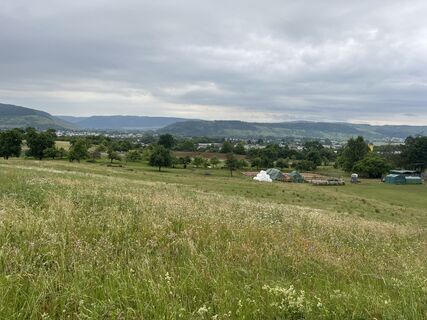 Zdjęcie z Martin Lorscheider wzdłuż trasy