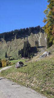 Fotografija s spletne strani ThoWo na poti