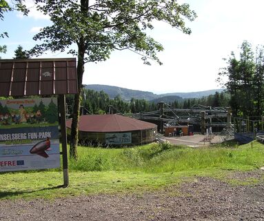 Blick auf Funpark, Brotterode und Schanzen