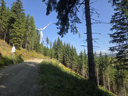 Fotografija s spletne strani Akinom55 na poti