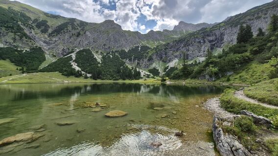 Fotografija s spletne strani Szuki76 na poti