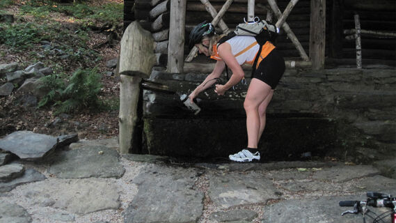 Einkehr am Seelenbrunnenhütte