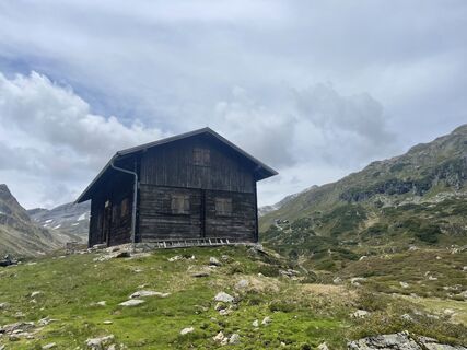 Foto von Znsti entlang der Tour