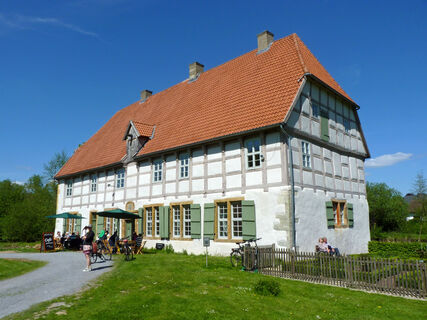 Werburg-Herrenhaus_bshf.jpg