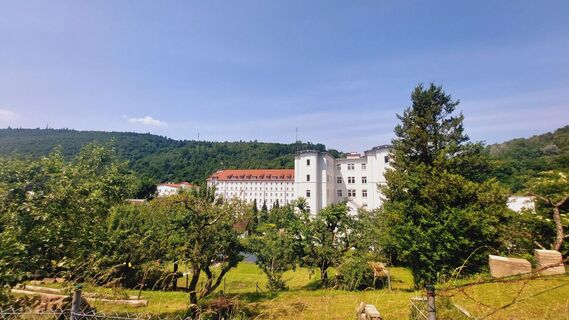 Blick auf die Ettlinger Spinnerei vom Graf-Rhena-Weg