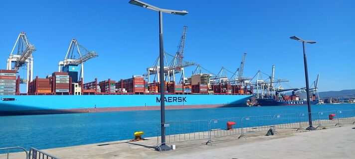 Fotografija s spletne strani H h na poti