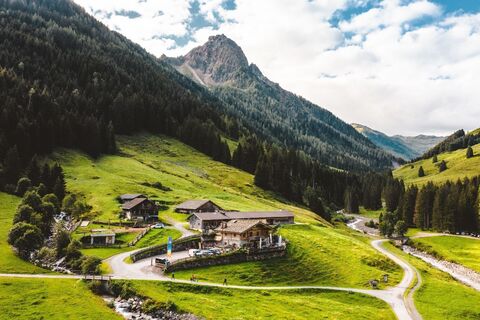 Kasplatzl (2020)_Kitzbüheler Alpen - Brixental_Mathäus Gartner (FULL)1.jpg