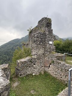 Fotografija s spletne strani Nikoletta Sándor-Opavszky na poti