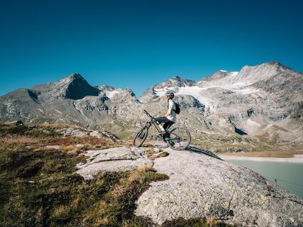 am Lago Bianco