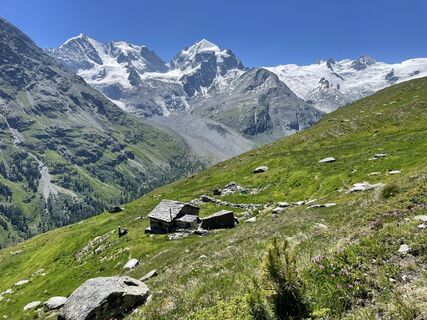 Photo de Christiane Papp le long du parcours
