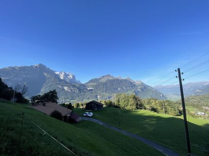 Fotografija s spletne strani Mina Ciano na poti