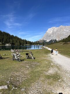 Fotografija s spletne strani Verena Haßler na poti