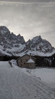 Fotografija s spletne strani oscarpette82 na poti