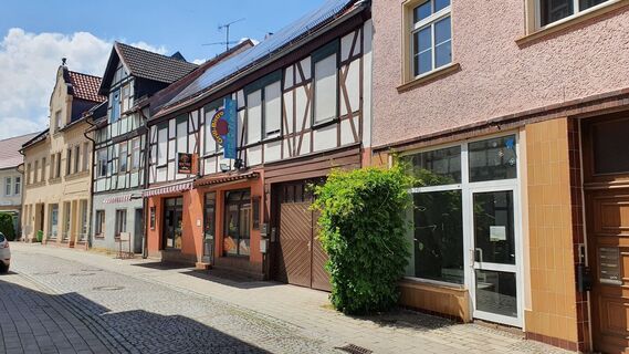 Straßenszene in Klötze (Altmark)