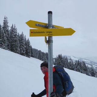 So sehen optimale Wegschilder aus, wie dieses bei der Spieleckalm.