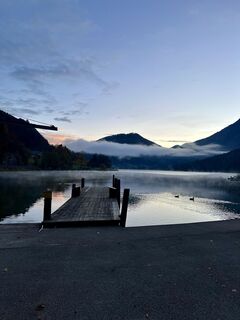 Fotografija s spletne strani Ernest Dejanovic na poti