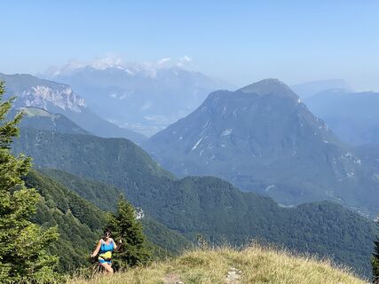 Zdjęcie z Nicola Biancardi wzdłuż trasy