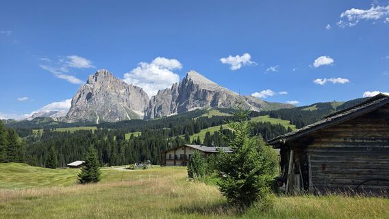Fotografija s spletne strani kahlesza na poti