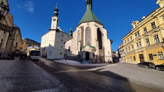 Fotografija s spletne strani György Répássy Dr. na poti