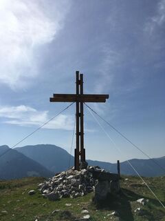 Neues Gipfelkreuz seit 2021
