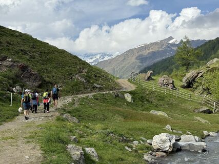 Foto von Enzo Felicetti entlang der Tour