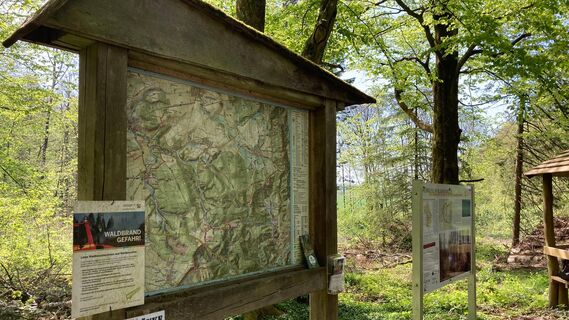 Wanderparkplatz am Hörmuseum | Lichtenau-Blankenrode