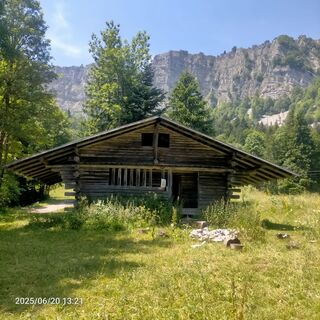 Zdjęcie z Adrien Garniron wzdłuż trasy