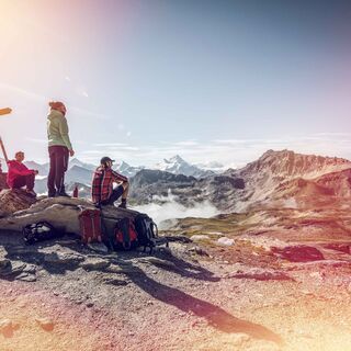 Wanderer auf der Tour du Val d'Hérens