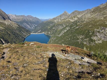 Foto von Schneekar entlang der Tour