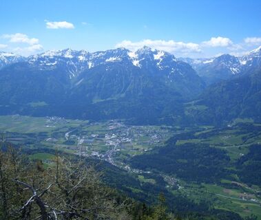 Kötschach und Mauthen mit den Karnischen Alpen